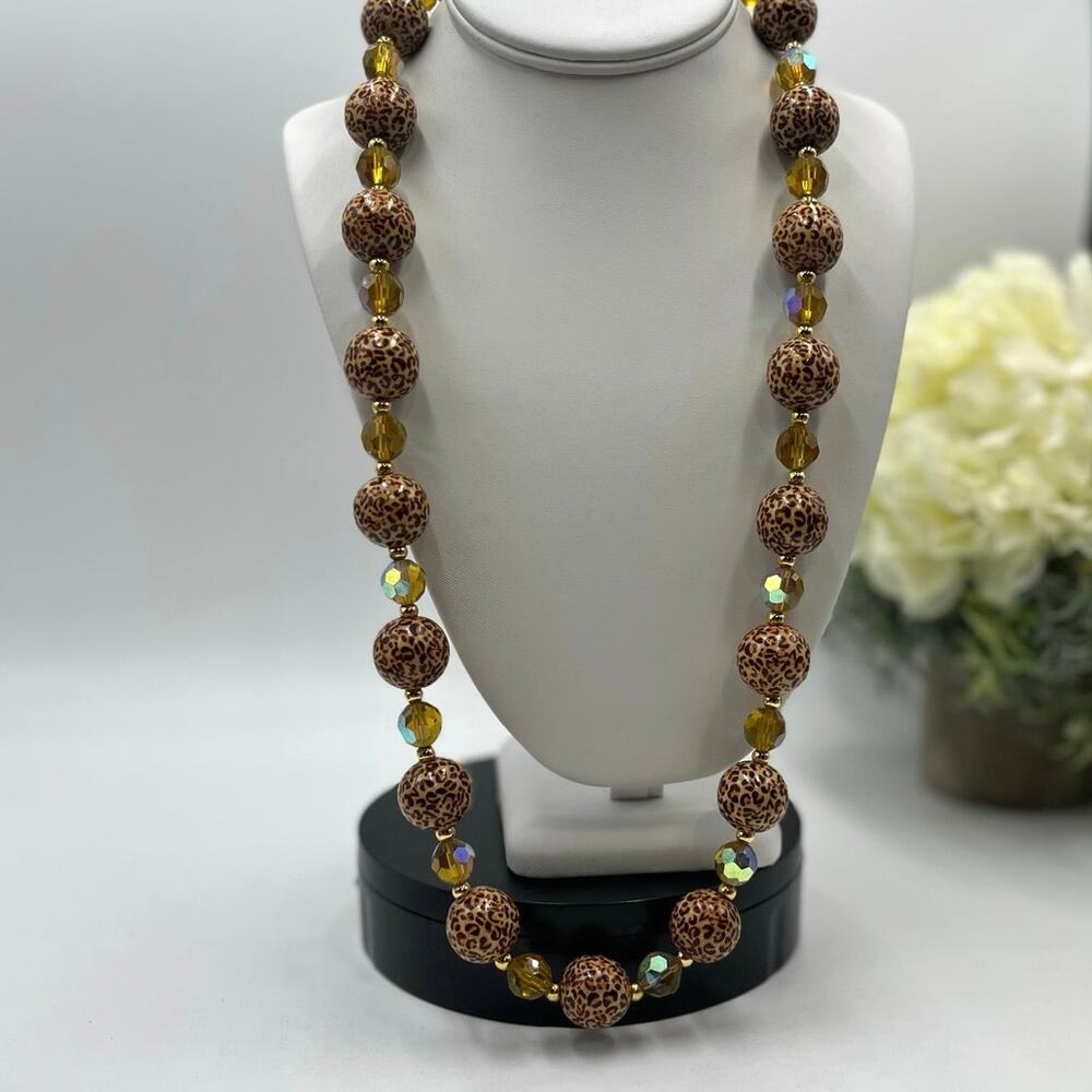 Joan Rivers Vintage Animal Print
Leopard Crystal Beaded‎ Statement
Necklace